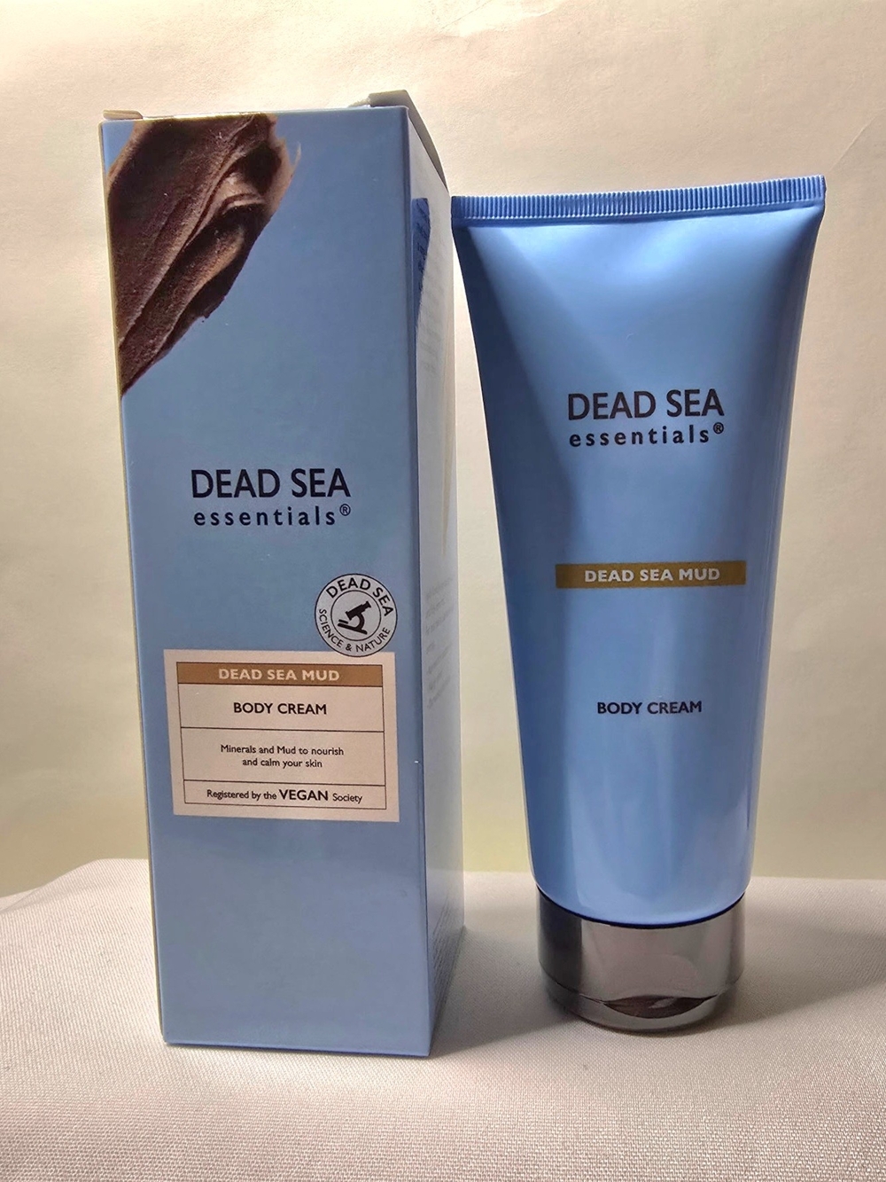 Dead Sea Essentials Dead Sea Mud Body Cream - Light Blue